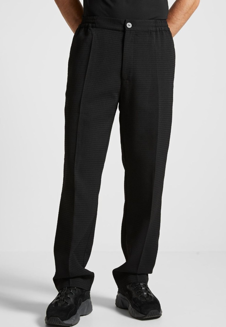 Maniere De Voir Waffle Seersucker Trousers | Modern Tailoring